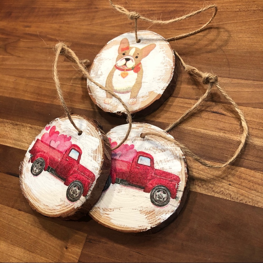 Valentine’s Day wood slices gift tags decorations lot of 3 red truck dog